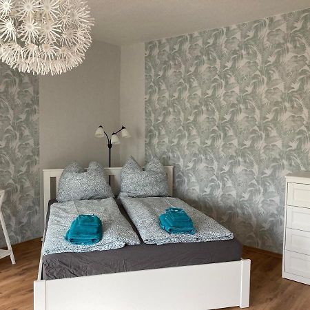 Schoene Zweiraumwohnung In Котбус Екстер'єр фото